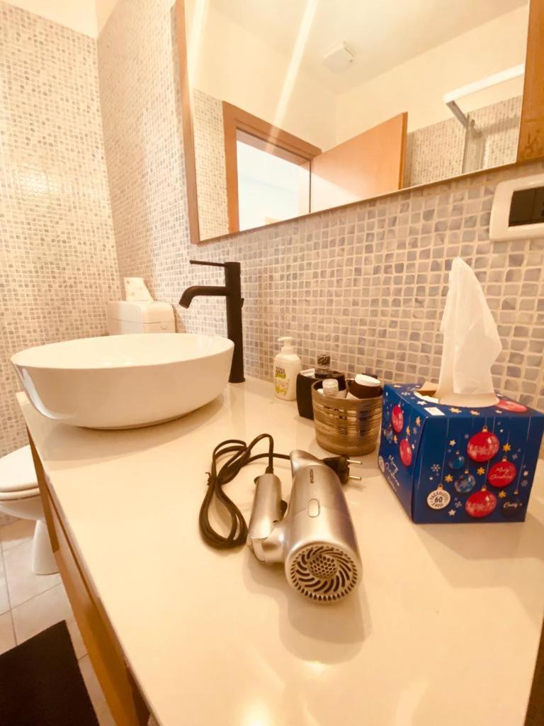 Casa Vacanze Viale Miramare 31- Delizioso Mini Loft Industrial 트리에스테 외부 사진